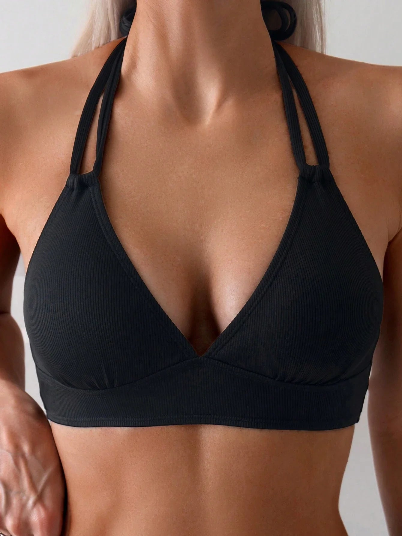 Biquíni Preto Halter