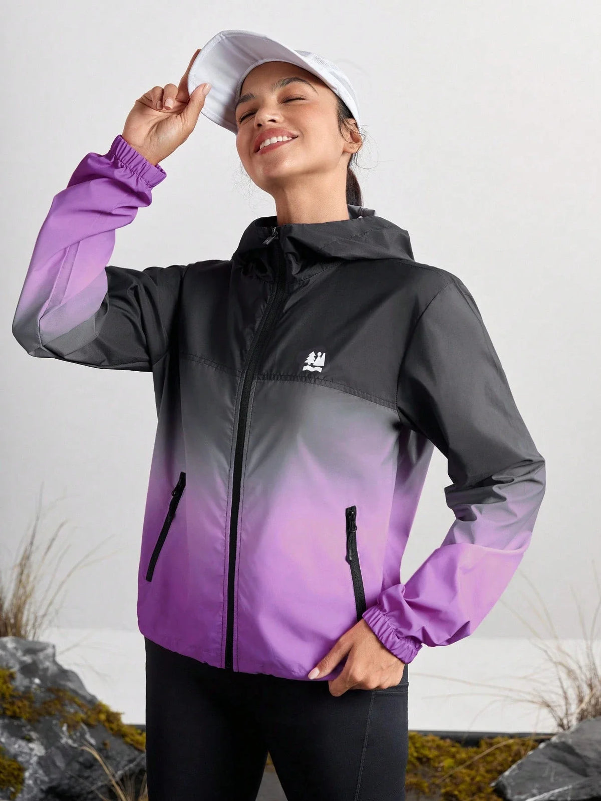 Corta-Vento Casual Com Capuz Julia