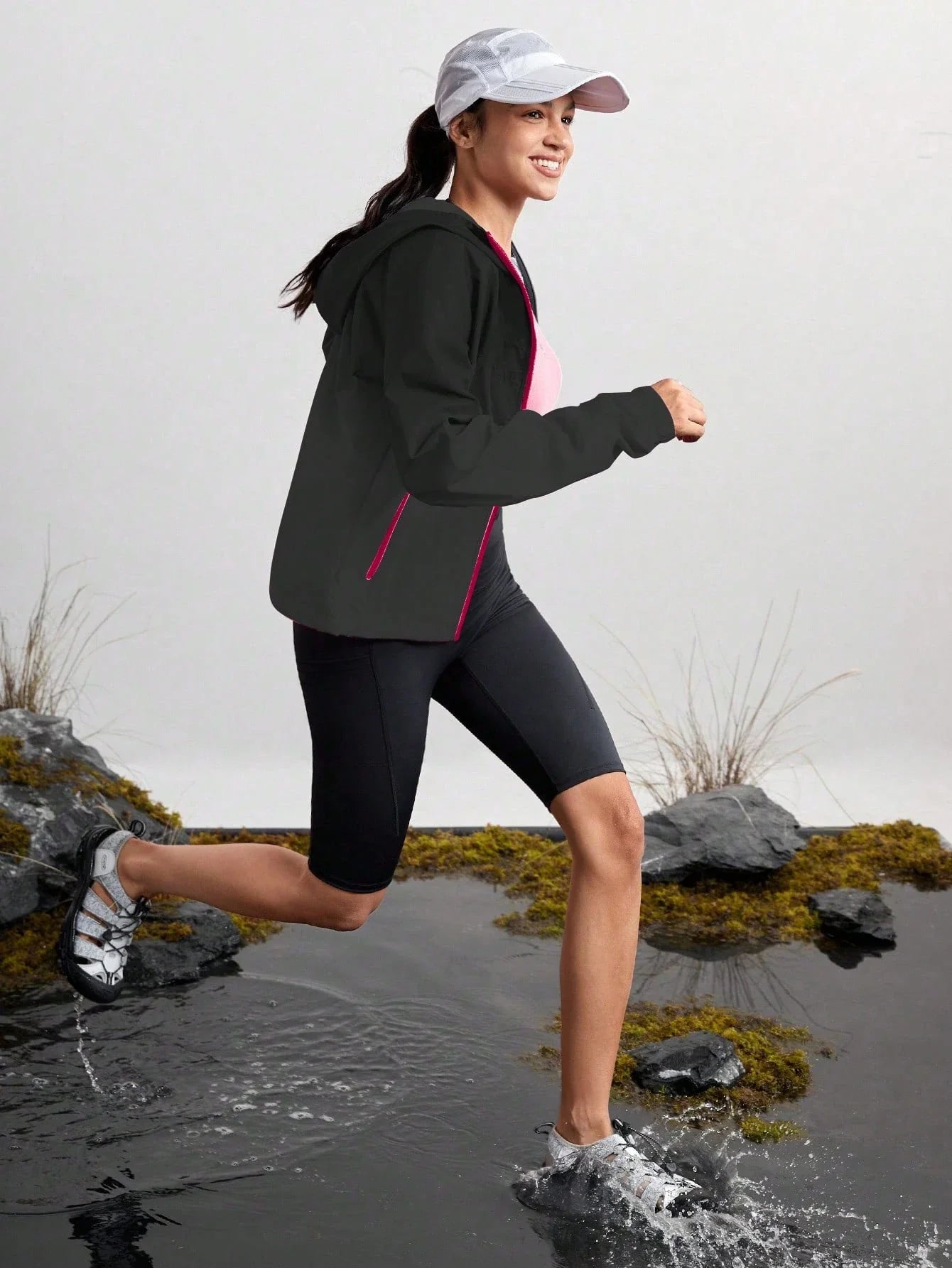 Corta-Vento Casual Com Capuz Julia