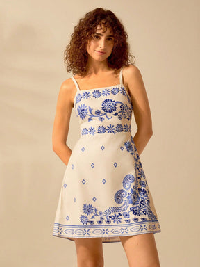 Vestido Curto Fofo Casual